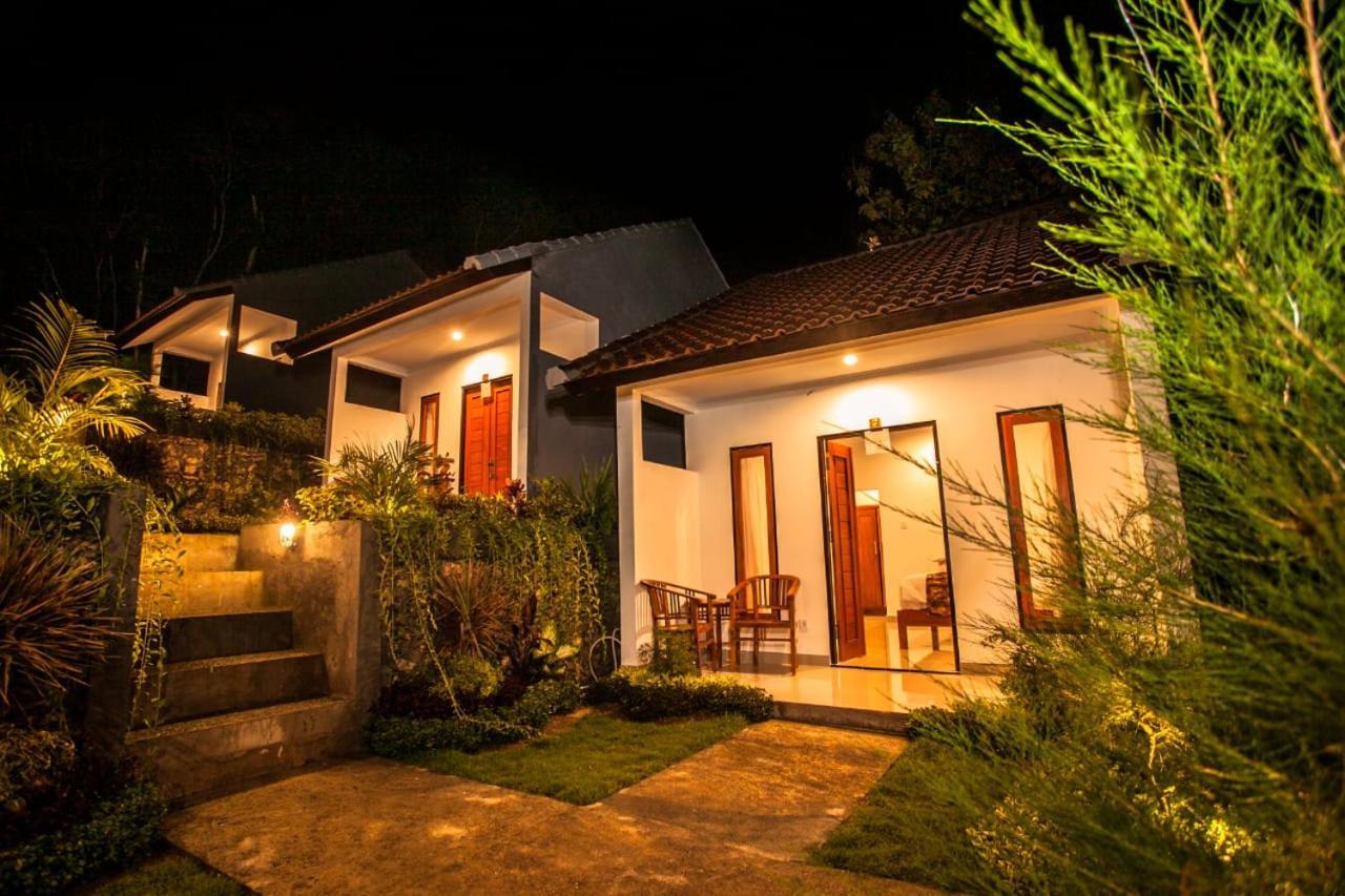 Singgahan Bungalow By Ecommerceloka Toyapakeh 外观 照片