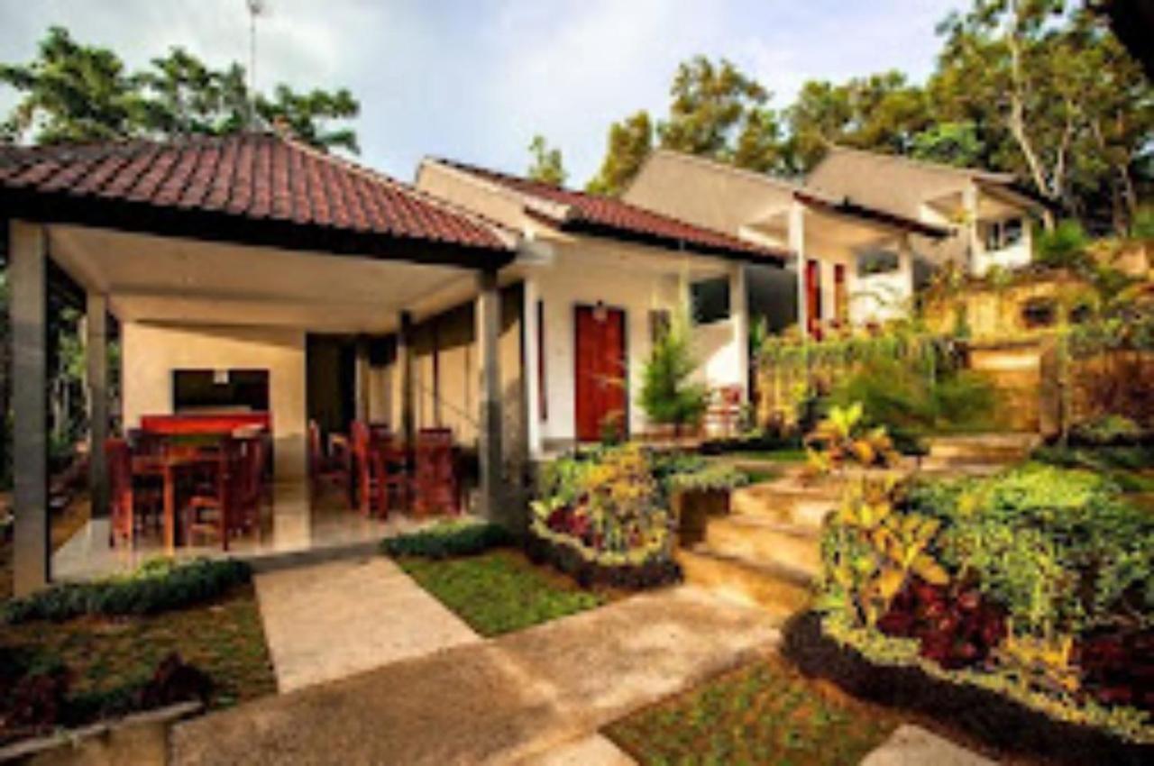 Singgahan Bungalow By Ecommerceloka Toyapakeh 外观 照片